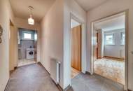Dachgeschossjuwel in Wattens mit Panoramablick, Balkon & Ofen – geringe Betriebskosten