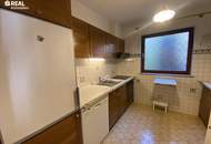 Baumgarten, Einfamilienhaus mit kleinem Garten