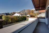 Attraktive Doppelhaushälfte mit sonnigem Wintergarten in ruhiger Lage