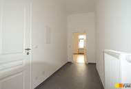 Sanierte 2 Zimmer-Altbauwohnung mit Balkon