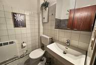 Kurzzeitmiete: Dachgeschoßwohnung mit schönem Ausblick!