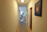 4-Zimmer-Familienwohnung mit Loggia & Home-Office-Komfort
