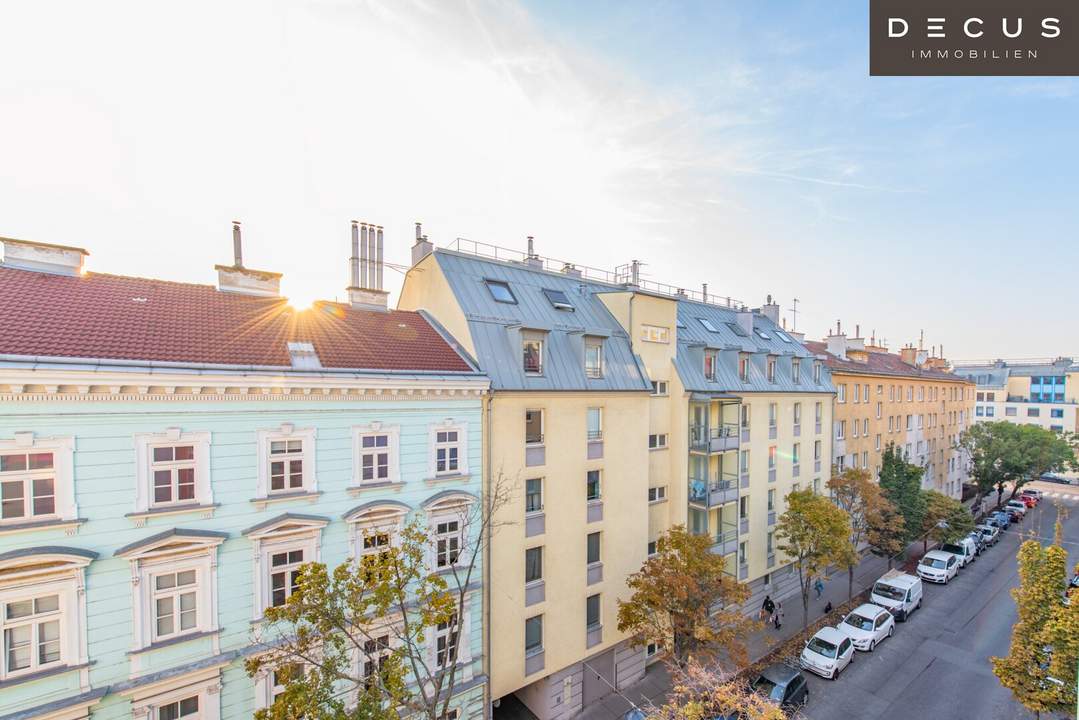 | GENIALE FAMILIENWOHNUNG | IM DACHGESCHOSS NAHE ENKPLATZ | MIT TIEFGARAGENSTELLPLATZ | U3 ENKPLATZ