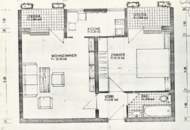 2 Zimmer Wohnung mit 2 Loggias. Neu renoviert.