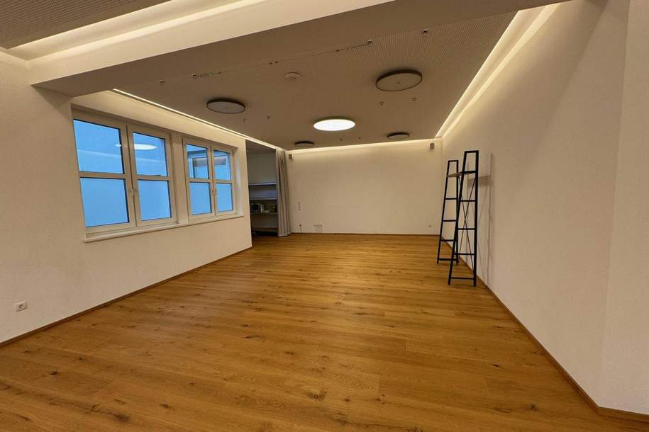 Neuwertige Bürofläche in Kematen – vielseitig nutzbar, Gewerbeobjekt-miete, 1.880,00,€, 6175 Innsbruck-Land