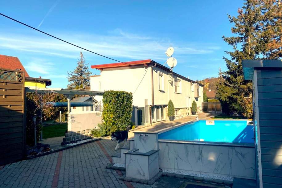"Ein-/Zweifamilienhaus, neu renoviert, mit 2 Wohnungen (je 120m²) und Pool!", Haus-kauf, 599.000,€, 2560 Baden