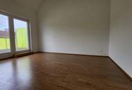 KRANZBICHLERSTRASSE 32! 2- ZIMMERWOHNUNG MIT DACHTERRASSE!