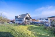 Seltene Gelegenheit - neuwertige, in kleinem Baukörper befindliche Gartenwohnung in Schörfling am Attersee