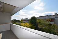 Perfekte Single-, wie Pärchenwohnung hell und mit großem Balkon in St. Peter