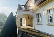 Zeitlose Eleganz - Villa mit Parkgarten und Nebengebäuden