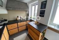 TRAUM Dachgeschoßwohnung mit Terrasse 2 Küchen 2 Bäder!- DREAM 2 bedroom rooftop apartment + terrace