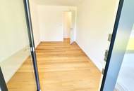 FRÜHJAHRSAKTION! Barfuß ins Gras. Direkt vom Wohnzimmer aus. Den Sommer bereits im eigenen Garten verbringen! TOP Neubauwohnung mit viel Freiraum! 3 Zimmer + Grün wohin das Auge reicht + Luftwärmepumpe!