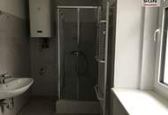 Wunderschöne 3-Zimmer Altbauwohnung mit PKW-Abstellplatz