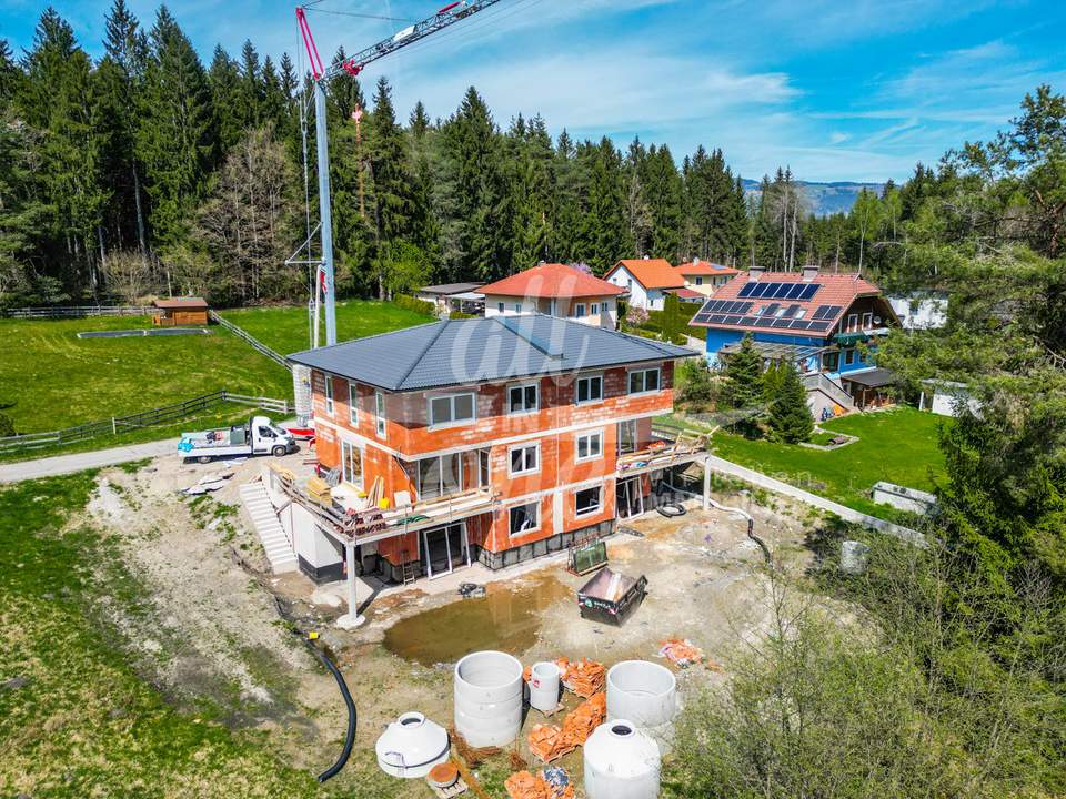 Modernes Wohnglück: Lichtdurchflutete Doppelhaushälfte (170 m²) am Maltschacher See