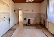 Charmanter Dreikant Hof mit Potenzial!