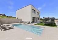 161 m² Luxus Pur mit Pool Preisreduziert !!!!