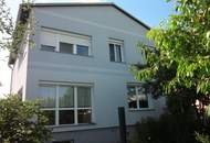 Einfamilienhaus mit vielen Zimmern in ruhiger Lage !