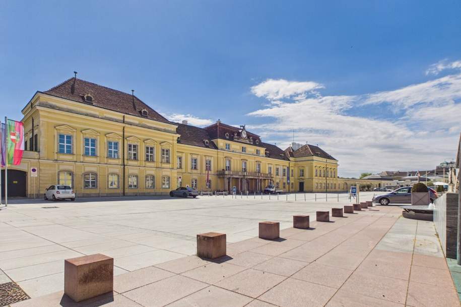 Exklusives Wohnen direkt am Schlossplatz – Charmante Eigentumswohnung in Bestlage von Laxenburg, Wohnung-kauf, 220.000,€, 2361 Mödling