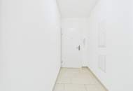 Neuwertige 2-Zimmer-Wohnung samt Loggia im Zentrum von Pörtschach mit Pyramidenkogel Blick