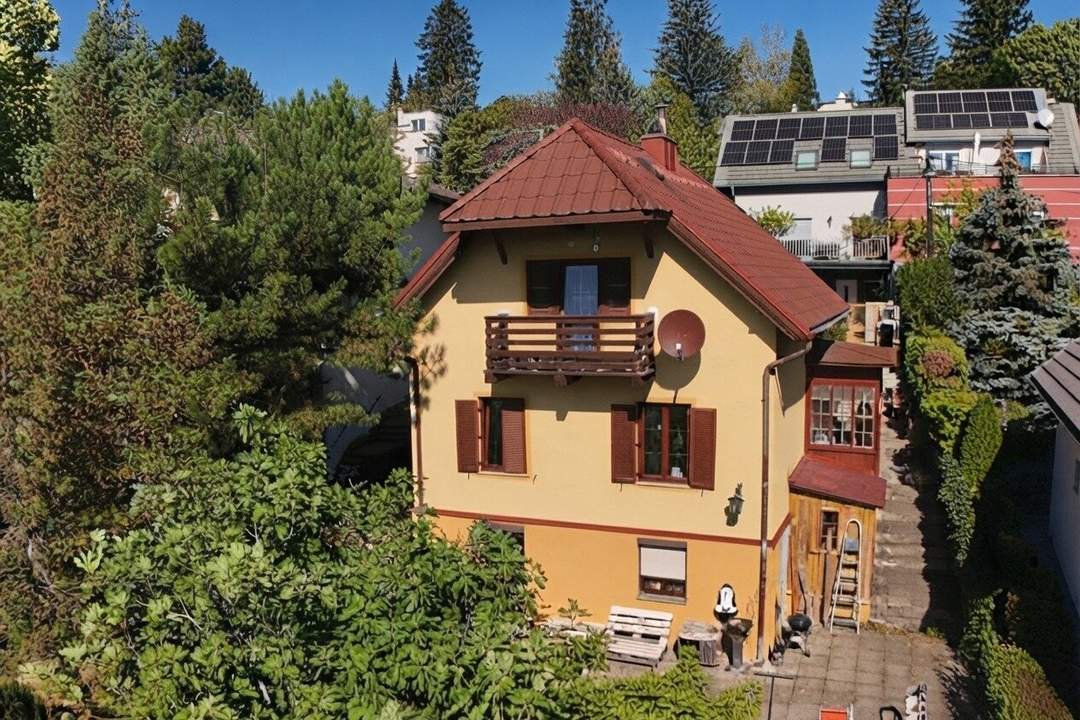 Traumlage am Bierhäuselberg! Panoramablick Wienerwald, großzügiger Garten und Schnellbahn-Anbindung