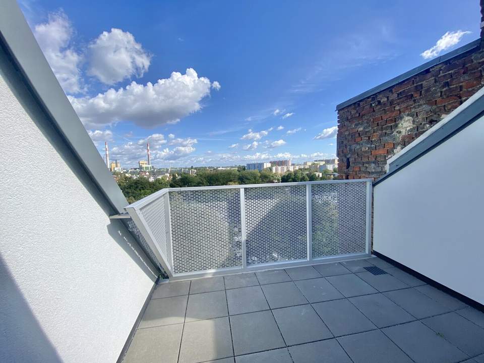 I U3 ERSTBEZUG Top Anlage Dachwohnung 2 Zimmer + Terrasse =DAS LAURENZ= 1 bedroom apartment+terrace