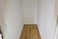 3 Zimmerwohnung in ruhiger Anlage mit großem Balkon und Einbauküche