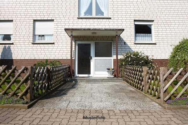 3-Zimmer-Wohnung mit Loggia, Balkon und TG-Stellplatz, Gewerbeobjekt-kauf, 320.000,€, 5600 Sankt Johann im Pongau