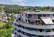 Atemberaubende Dachterrassenwohnung mit Kremstal-Blick im spektakulären "Punkthaus" - fußläufig in die Altstadt