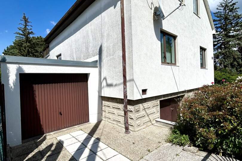 Traumhaftes Einfamilienhaus mit großem Garten und 2 Garagen in bester Lage von Baden!, Haus-kauf, 670.000,€, 2500 Baden