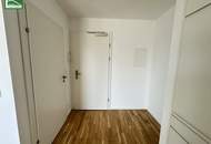 Wohnen im Grünen! Klimatisierte Wohnung mit Weitblick und großer Terrasse in Essling! Lobau und Kirschenallee ums Eck!