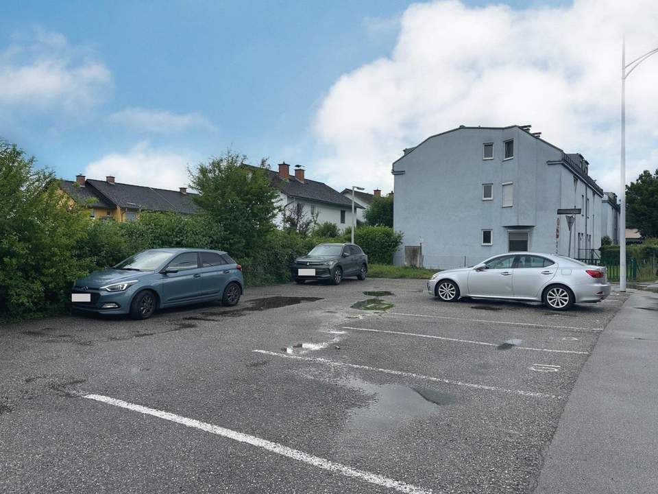 LINZ/URFAHR (KATZBACH): PKW-FREISTELLPLATZ in der Freistädter Straße - PROVISIONSFREI