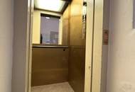 ERSTBEZUG NACH SANIERUNG! Helle 2-Zimmer Altbauwohnung, 1160!