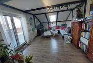 Gemütliches Zweifamilienhaus in ruhiger Hanglage – Ihr Rückzugsort mit Ausblick!