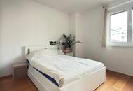 NEUWERTIG IN TOP ZENTRALER RUHELAGE MIT 30 QM BALKON!!