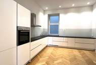 1010! Elegante 4-Zimmer Altbauwohnung direkt am Schottenring!