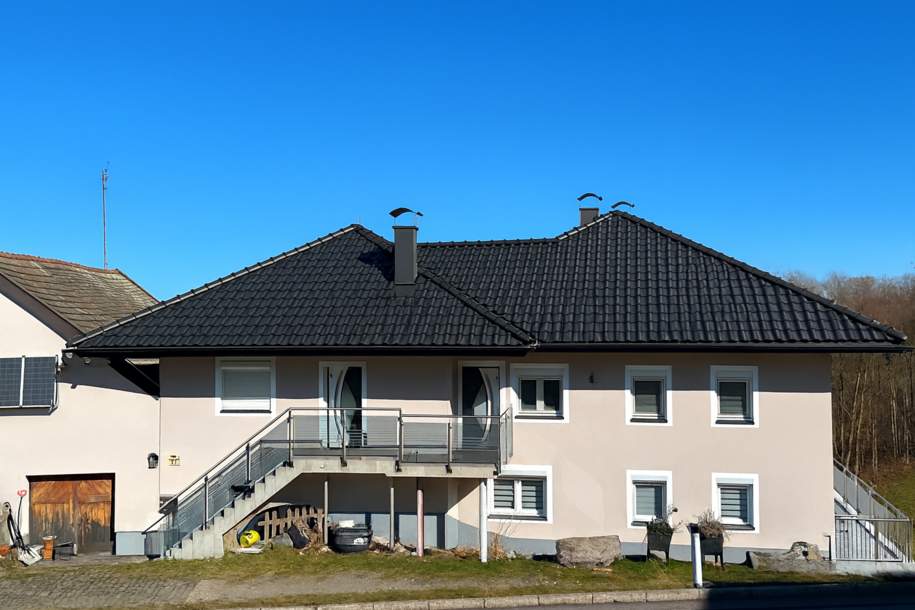 Großzügiges Mehrfamilienhaus mit weitläufigem Grundstück in Vichtenstein, Haus-kauf, 399.000,€, 4091 Schärding