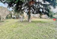 Traumhaftes 932m² Baugrundstück mit sanierungsbedürftigem ca. 150m² Einfamilienhaus mit Garage in bester Lage Nähe Mühlwasser