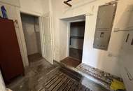 Sanierungsbedürftiges Wohn- und Geschäftshaus in Innenstadtlage
