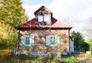 Charmantes Einfamilienhäuschen auf großem Grund in hervorragender Lage!