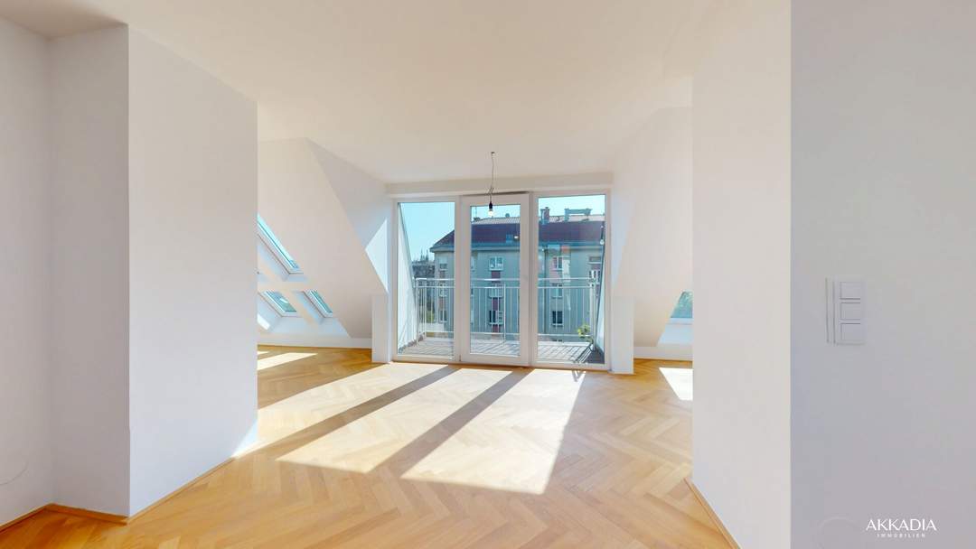 Helle Dachgeschoßwohnung mit 3 Zimmern und Terrassen in Wien-Alsergrund