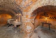 Großzügiges Anwesen mit WEITBLICK, historischer Weinpresse, Erdkellern und vielfältigen Nutzungsperspektiven
