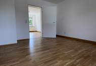 Einladendes Wohnambiente und praktische Raumaufteilung: gemütliche 2-Zimmer-Wohnung mit Grünblick bietet die perfekte Kombination aus naturnahem Wohnen und ausgezeichneter Infrastruktur in Stadtnähe!