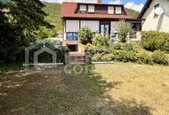 Großzügiges Einfamilienhaus mit Wintergarten, Vollkeller, Garage & schönem Garten in ruhiger Wohnlage