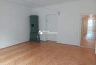 WILLTEN - CHARMANTE, LIEBEVOLL SANIERTE ALTBAUWOHNUNG