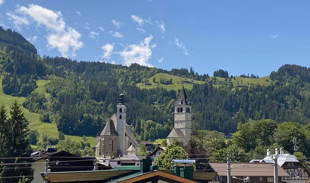 Neubau-Stadtwohnung fußläufig ins Zentrum Kitzbühel und in Skiliftnähe