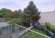 Schöne 3-Zimmer-Wohnung mit Balkon+Garagenstellplatz in der Lorystraße Nahe U3 und S-Bahn!