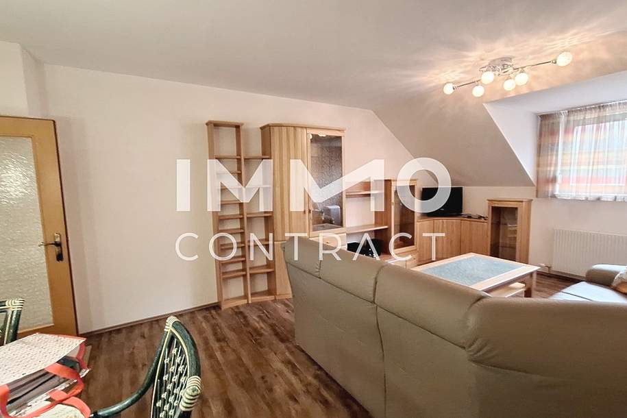 Sehr gepflegte und möblierte Eigentumswohnung im Dachgeschoss mit Balkon - Stadtrand von Waidhofen, Wohnung-kauf, 125.000,€, 3340 Waidhofen an der Ybbs(Stadt)