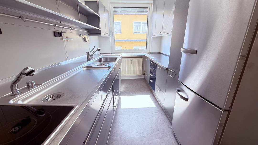 Zentral-begehbare 3-Zimmer-Neubauwohnung für Sportliche (3.OG ohne Lift)! WG möglich! Gemeinschaftsgarten!
