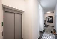 ***NEU*** Vollmöblierte, neuwertige Wohnung in wunderschönem Altbau