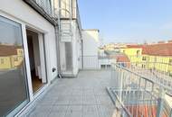 Dachgeschoss mit großzügiger hofseitiger Terrasse